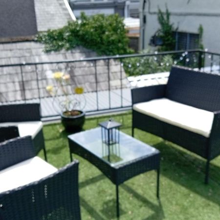 Large 2 Bed Holiday Let In Central Ystradgynlais エクステリア 写真